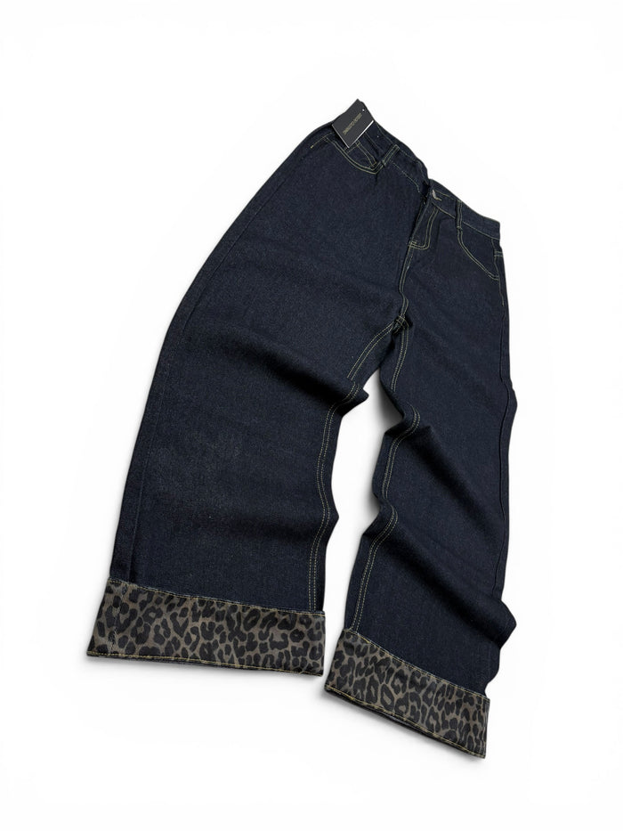 Baggy Leopard Detail Jeans