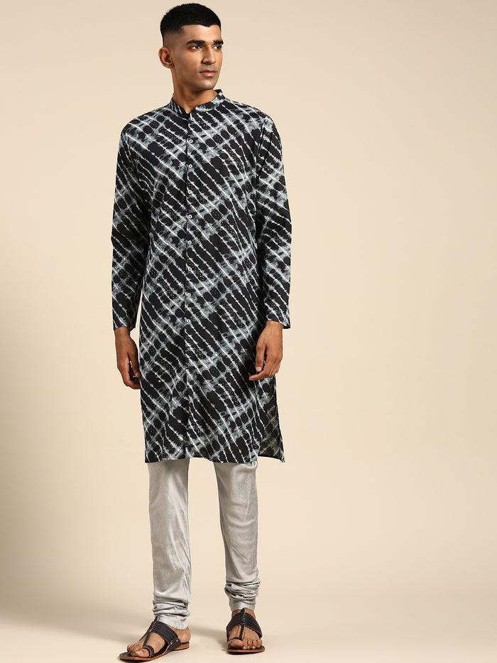 Kisah Men Black Kurta Set