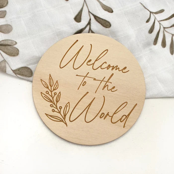 Signature Series Timber Baby Milestone Announcement Plaques