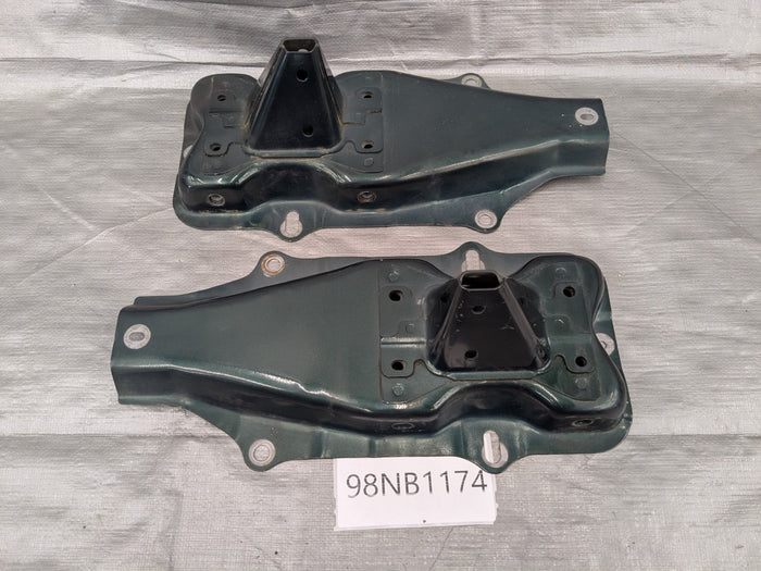 1999-2005 Mazda Miata Mx-5 OEM NB Front Bumper Core Support Crash Bracket Horn Green 98NB1174 99-05 Mazda Miata OEM used part
