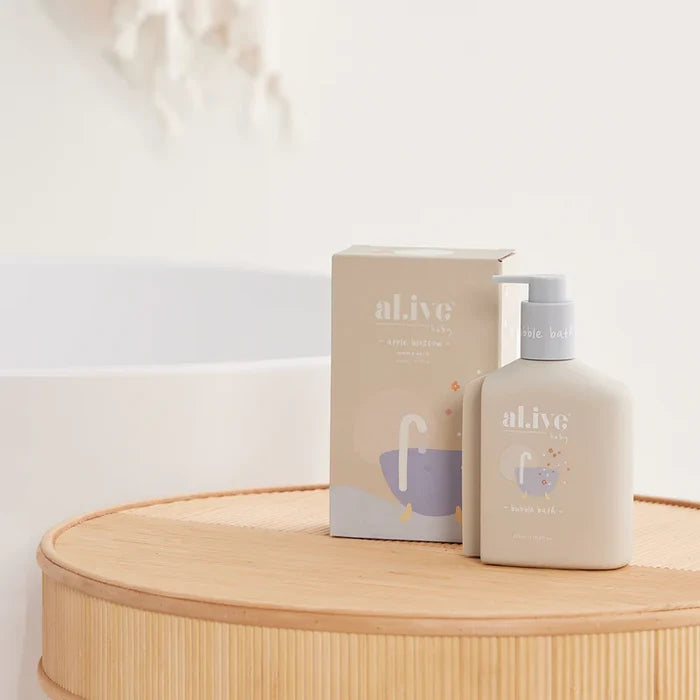 al.ive body Apple Blossom Bubble Bath