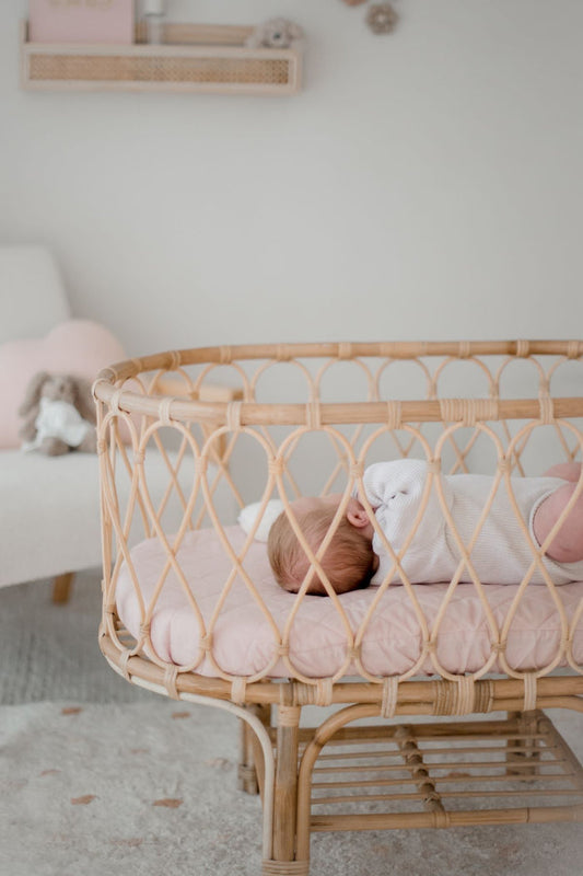 Bambella Waterproof Bassinet Sheet | Lullaby Pink