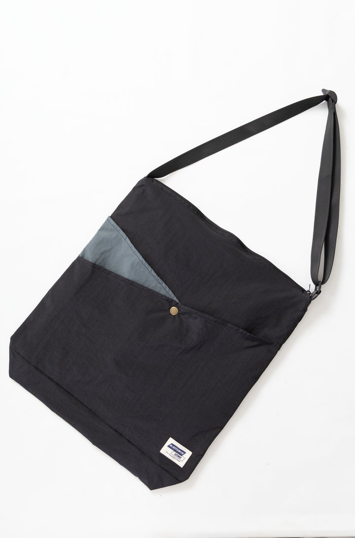 Blacksmith - Multi-Layer Tote Bag - Black