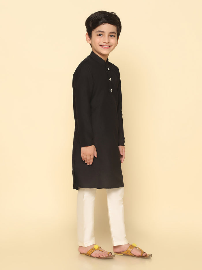 Boy's Black Kurta Pyjama Set