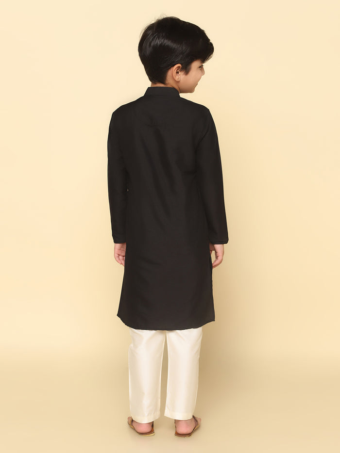 Boy's Black Kurta Pyjama Set