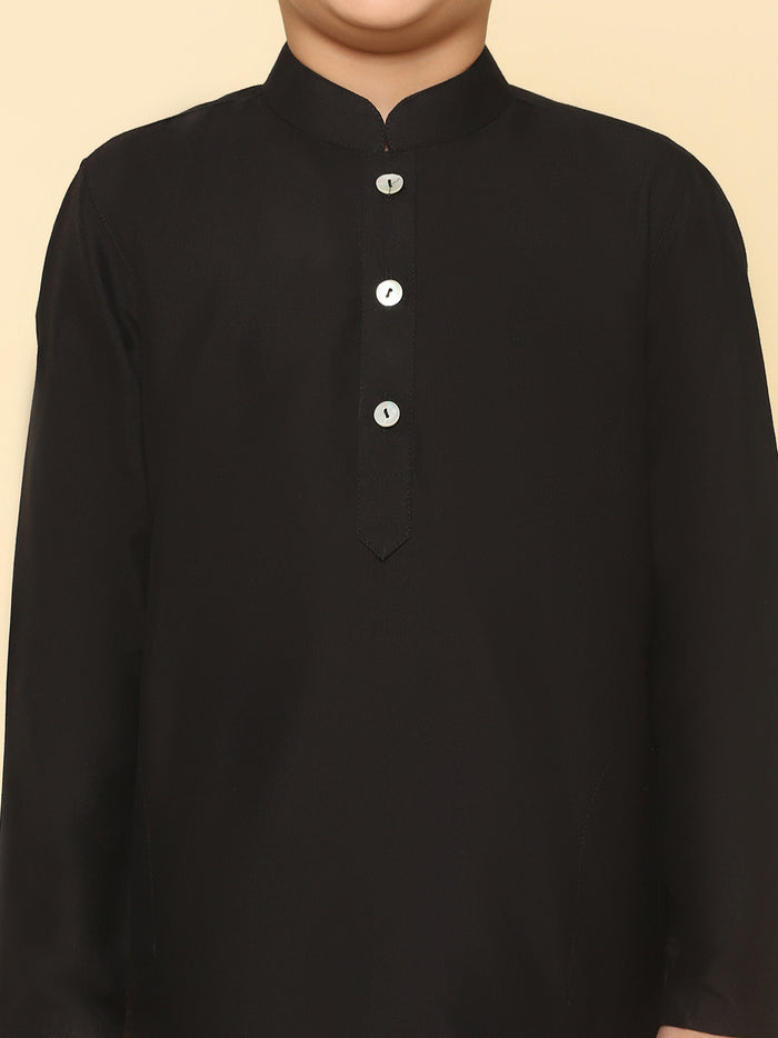 Boy's Black Kurta Pyjama Set