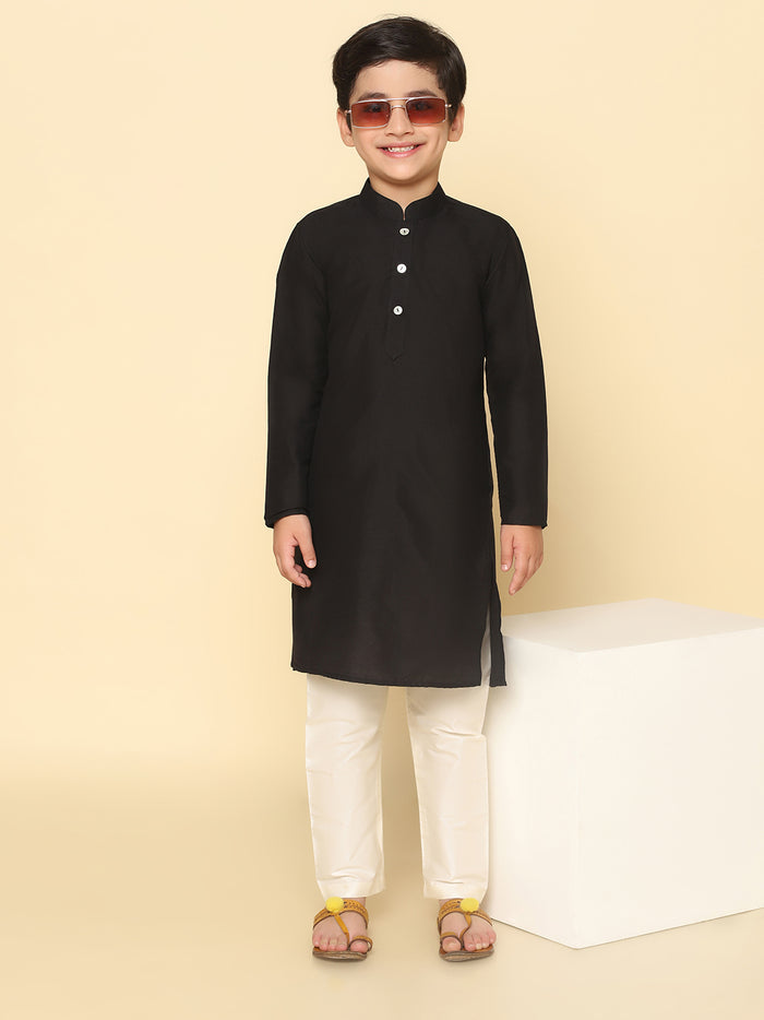 Boy's Black Kurta Pyjama Set