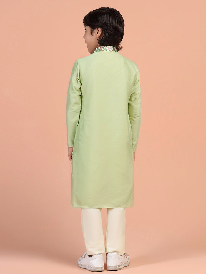 Boy's Green Solid Kurta