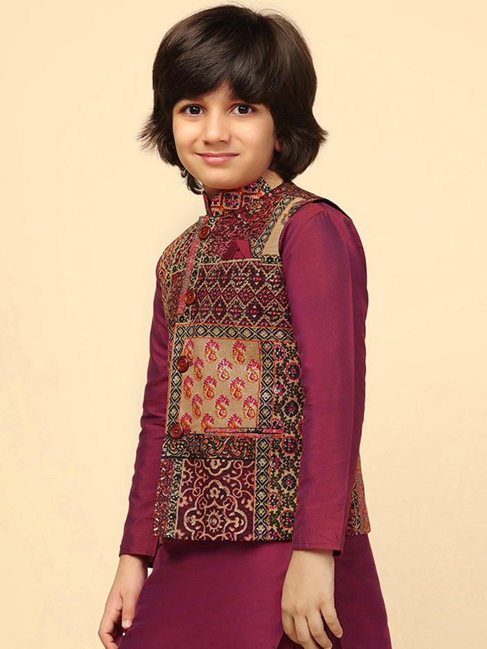 Boy's Maroon Printed Jacket