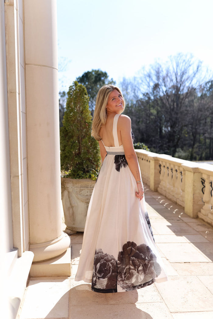 Chasing Dawn Halter Maxi - Black Peony