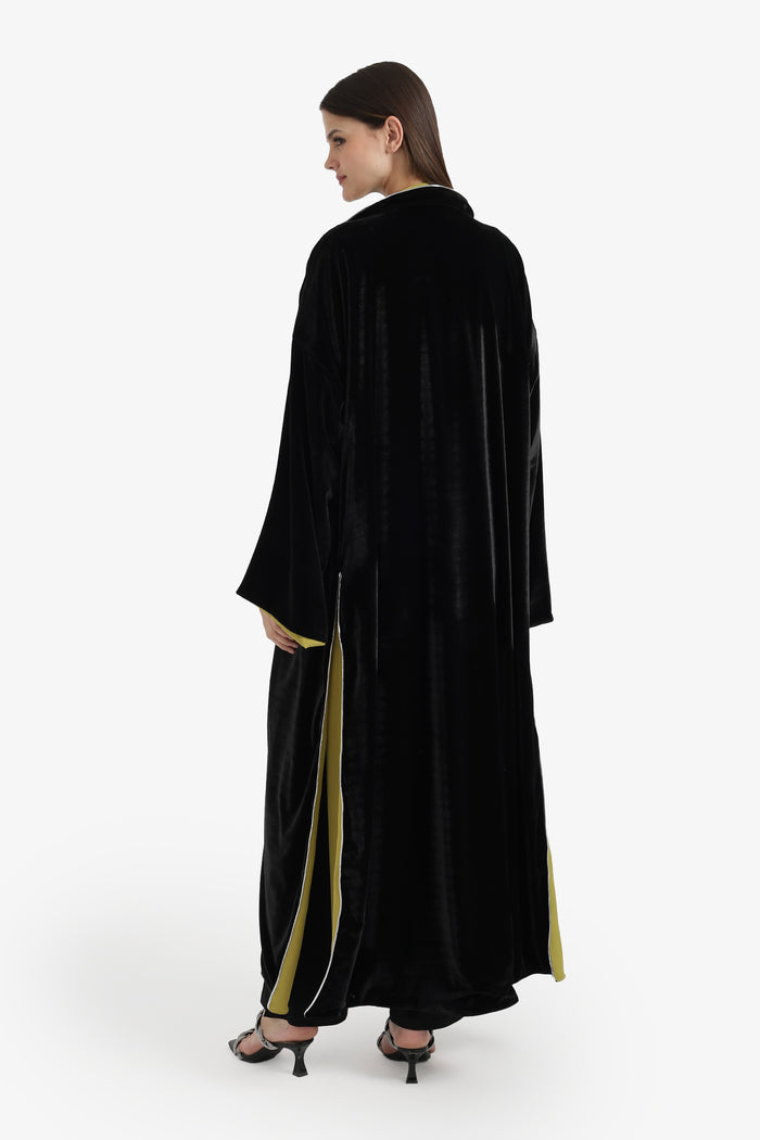 Contrast-Lined Velvet Kimono