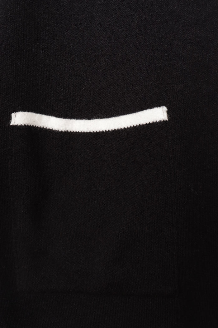 Contrast-Trim Buttoned Top