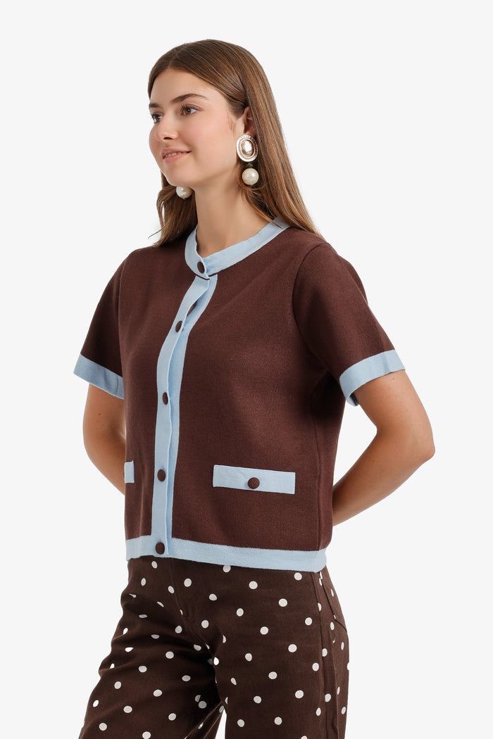 Contrast-Trim Top