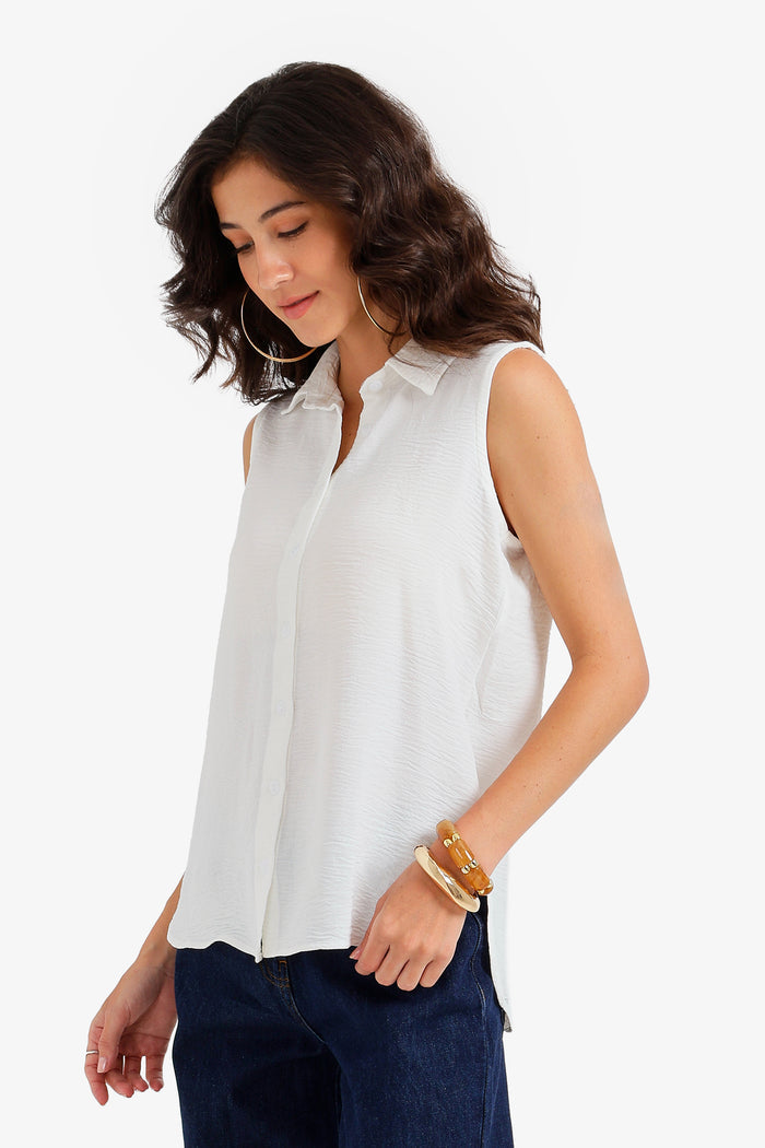 Crinkle Sleeveless Shirt