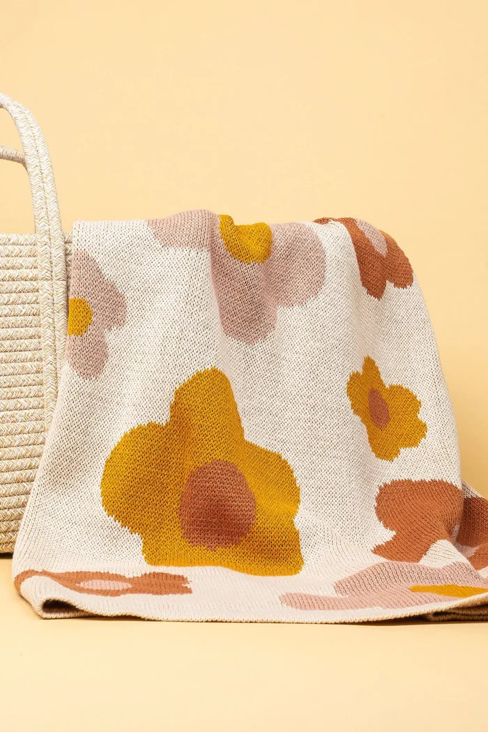 Kiin Organic Cotton Knitted Bloom Blanket