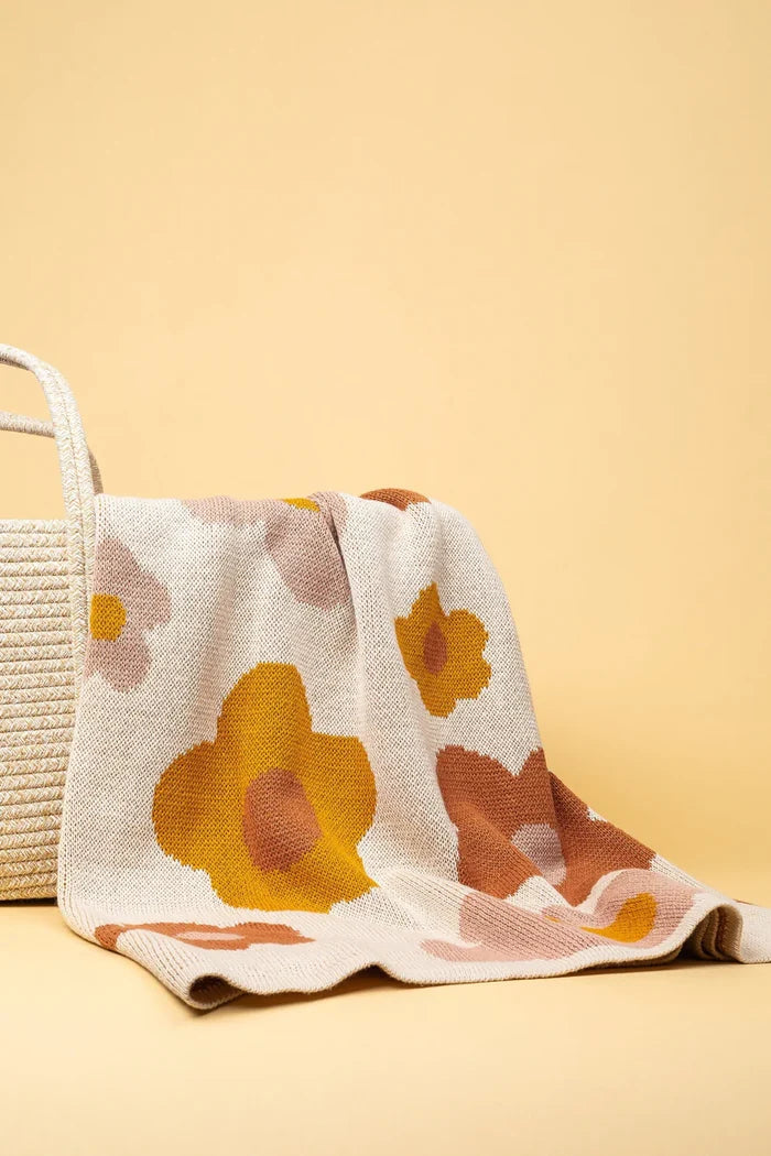 Kiin Organic Cotton Knitted Bloom Blanket