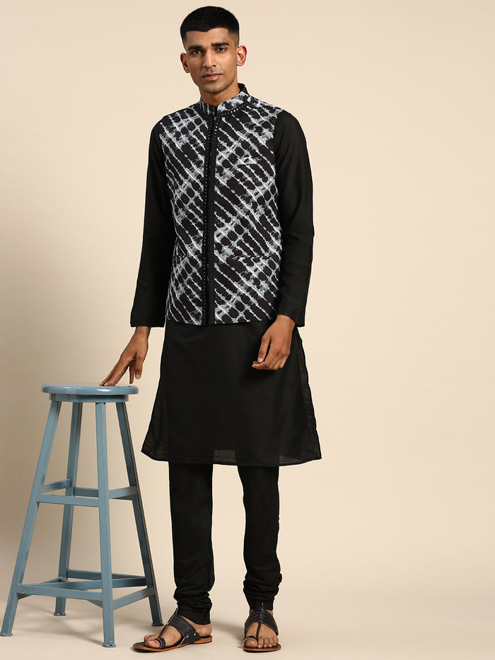 Kisah Men Black Color Kurta Jacket Set