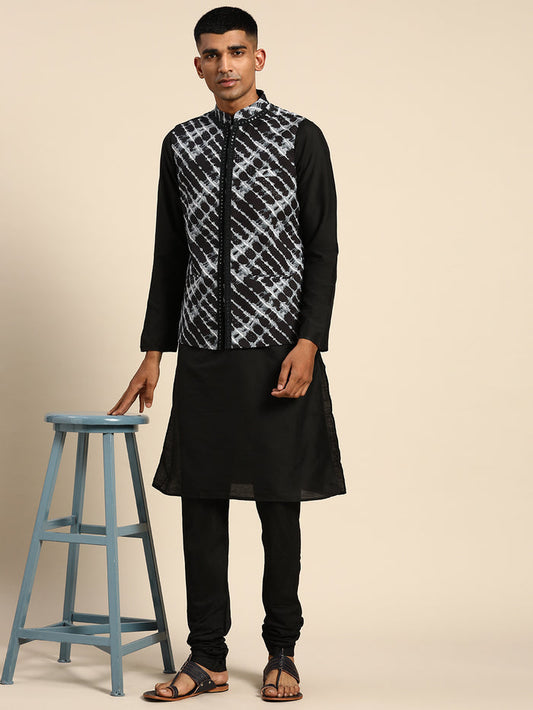 Kisah Men Black Color Kurta Jacket Set