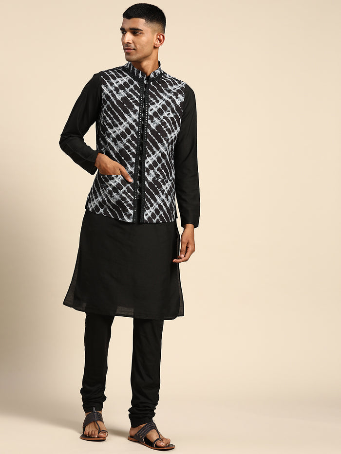 Kisah Men Black Color Kurta Jacket Set