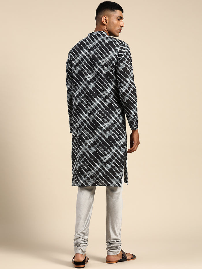 Kisah Men Black Kurta Set
