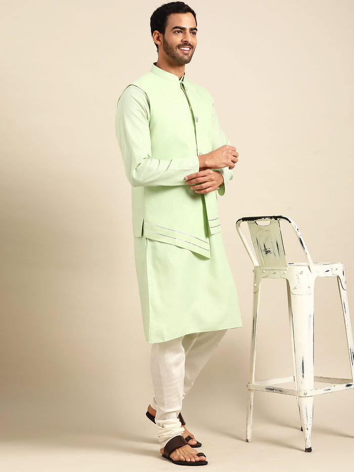 Kisah men Green kurta jacket set