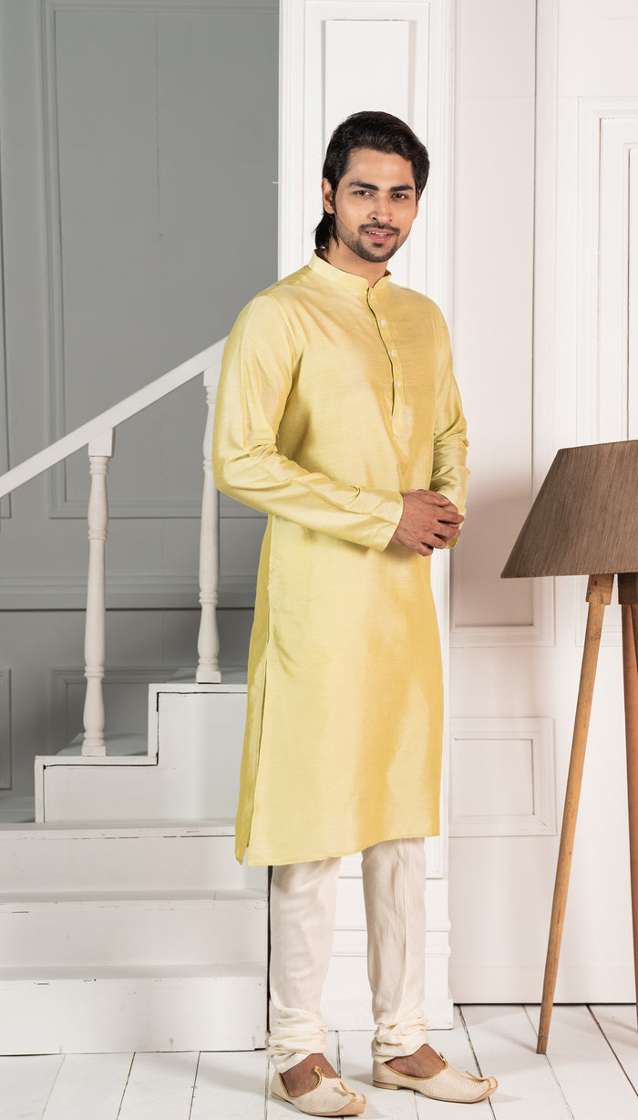 Kisah Men Green Kurta Set