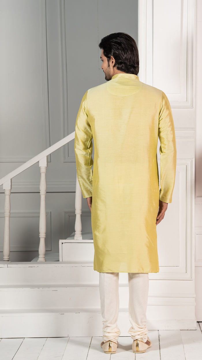 Kisah Men Green Kurta Set