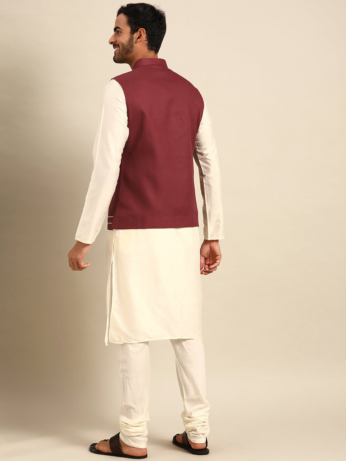 Kisah men Maroon kurta jacket set
