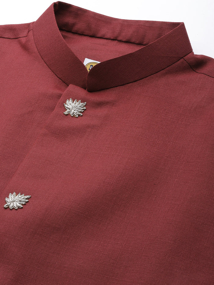 Kisah men Maroon kurta jacket set