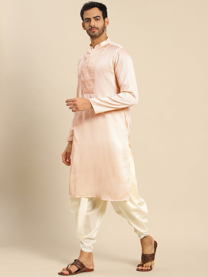 Kisah men peach kurta set