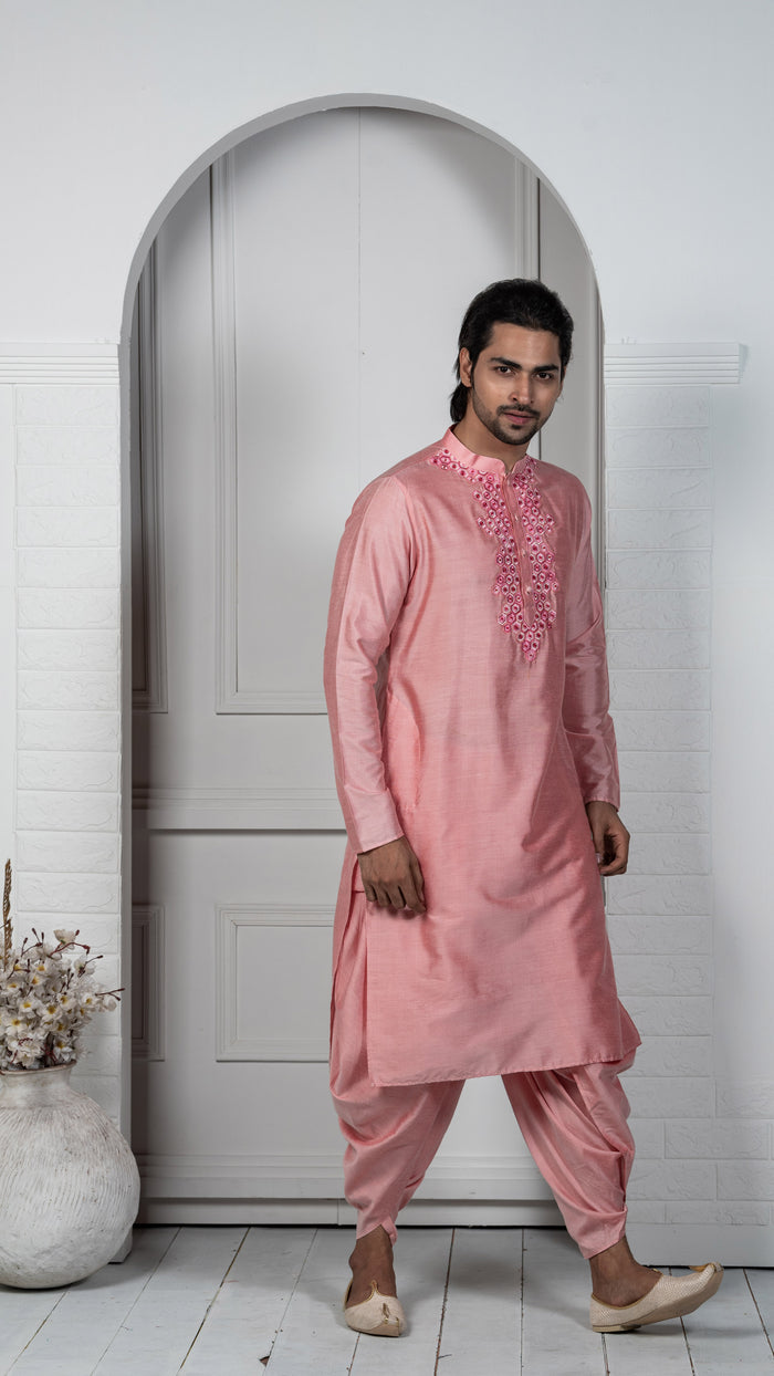Kisah Men Pink Kurta Set