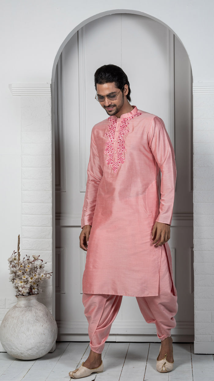 Kisah Men Pink Kurta Set