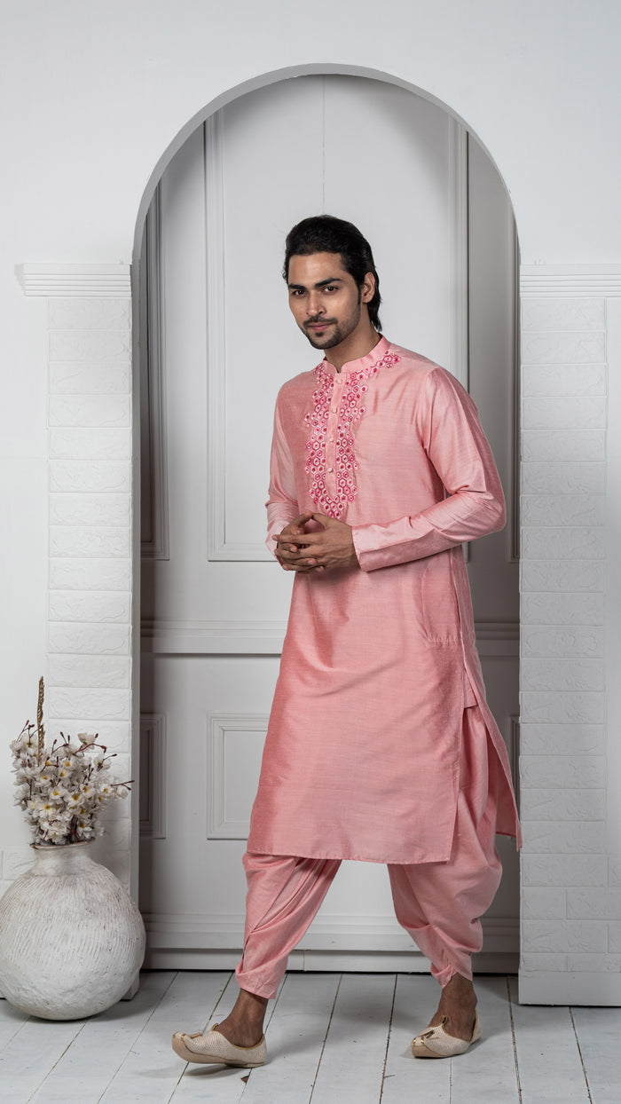 Kisah Men Pink Kurta Set
