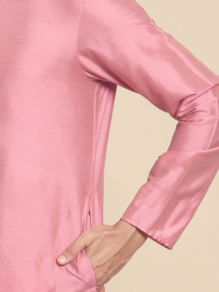 Kisah men pink kurta set