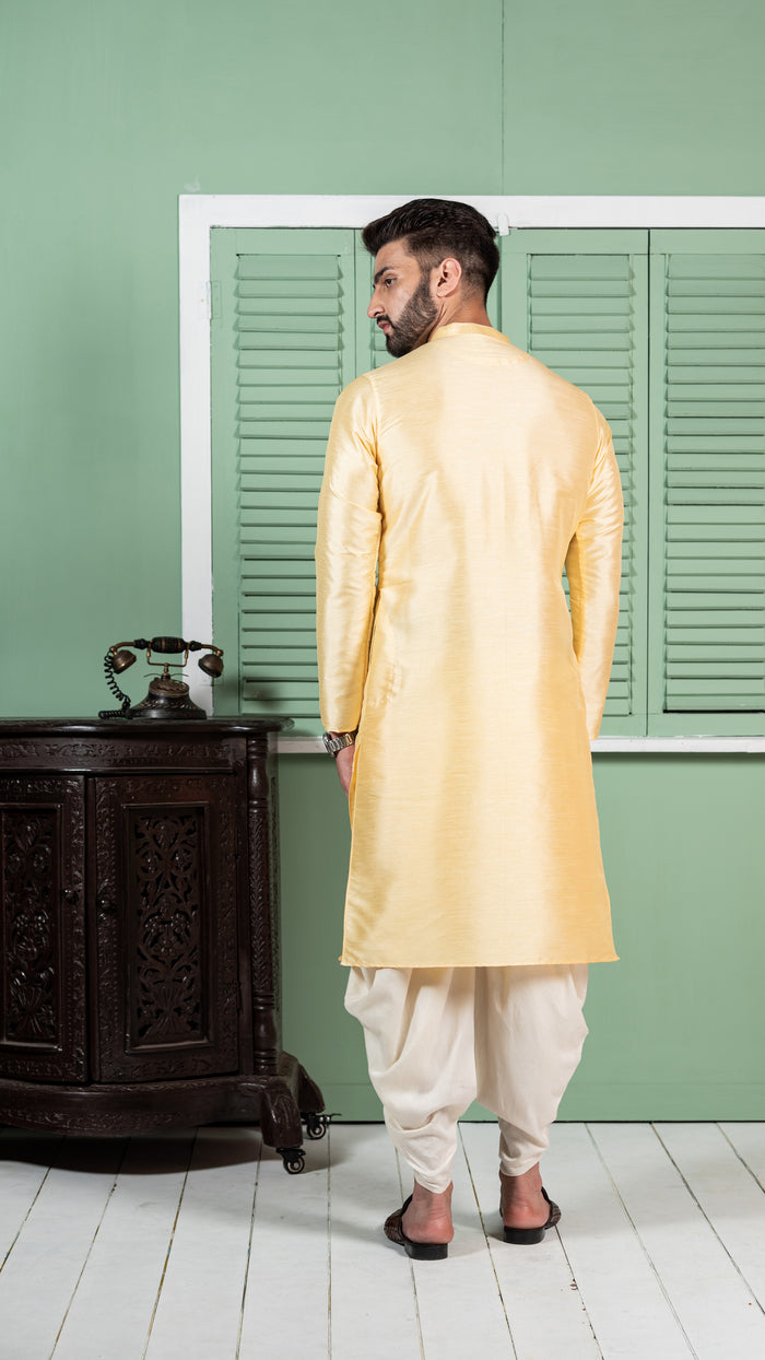 Kisah Men Yellow Kurta Set