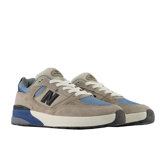 NB NUMERIC REYNOLDS 933 (MUSHROOM/STILL WATER)