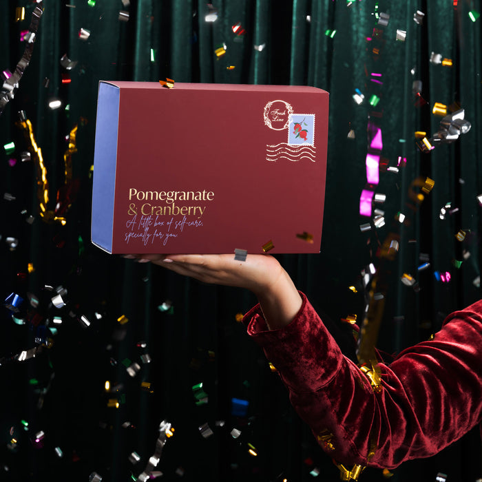POMEGRANATE & CRANBERRY  Σετ Περιποίησης Σώματος & Χεριών 4 τμχ