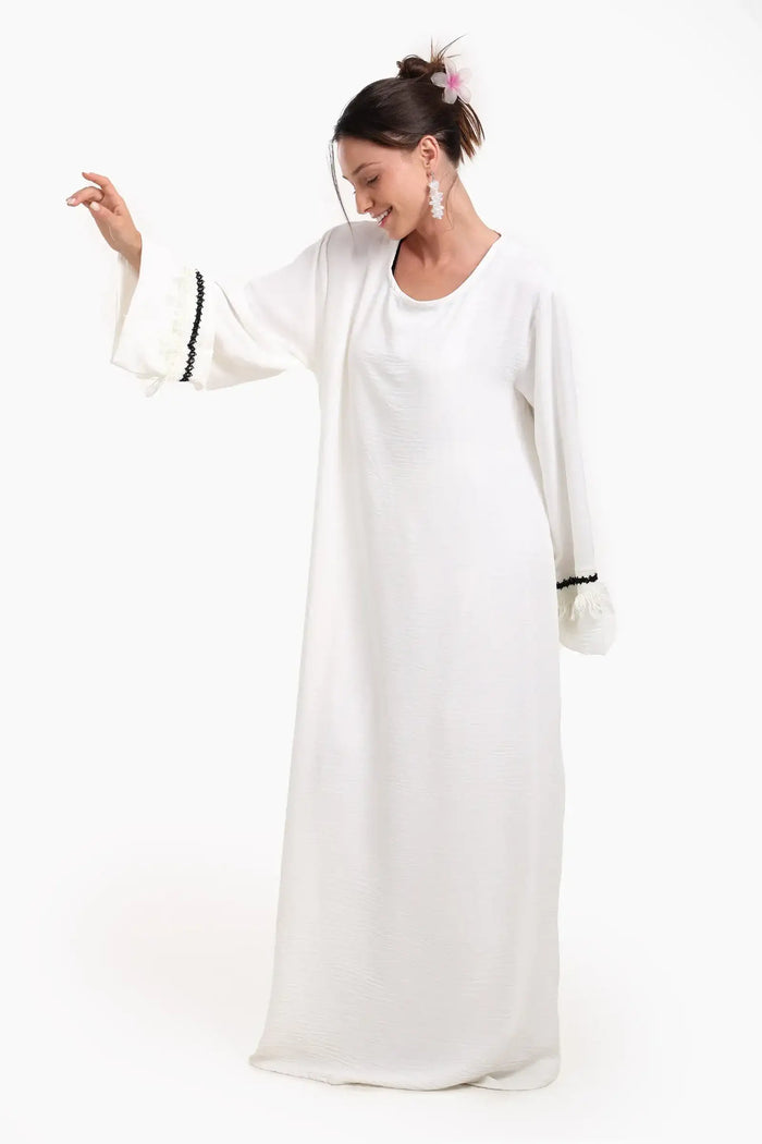 Prayer Isdal with Tassels