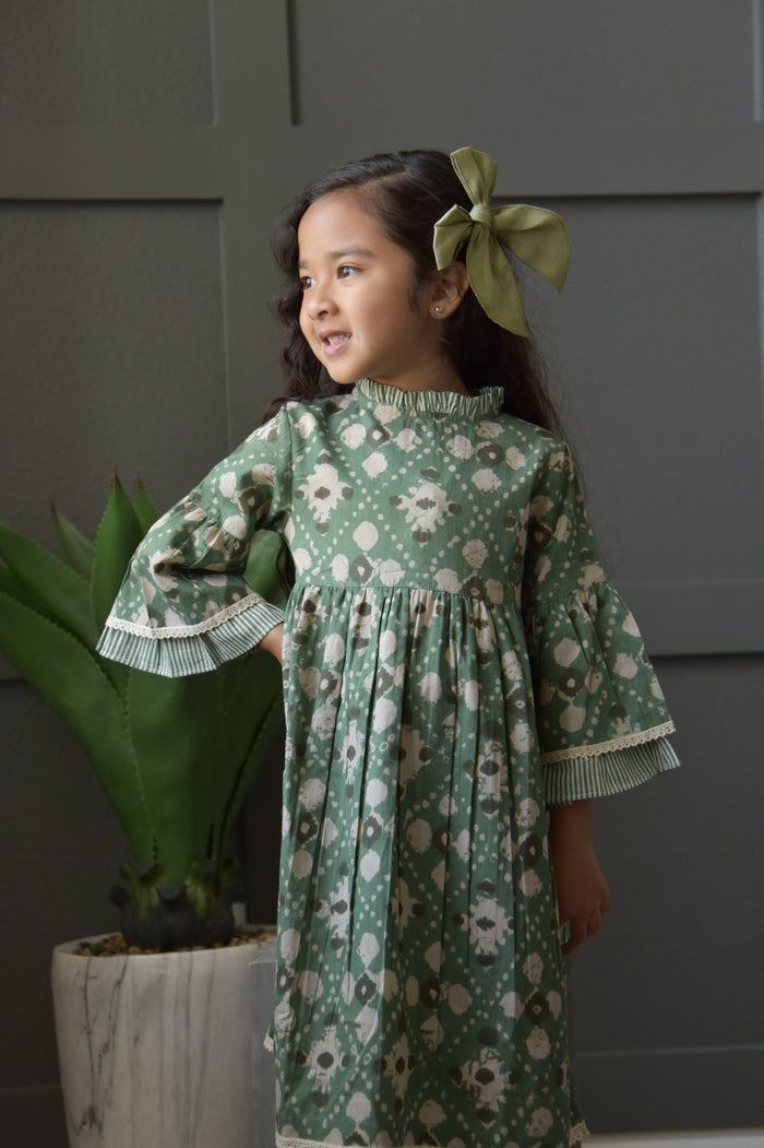 Printed Bell-Sleeves Ruffle Dress Dress Yo Baby Wholesale