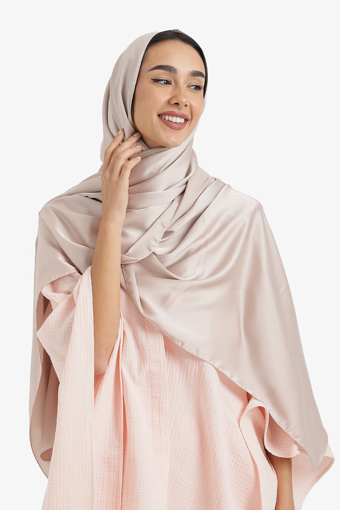 Peach Skin / OS / Satin