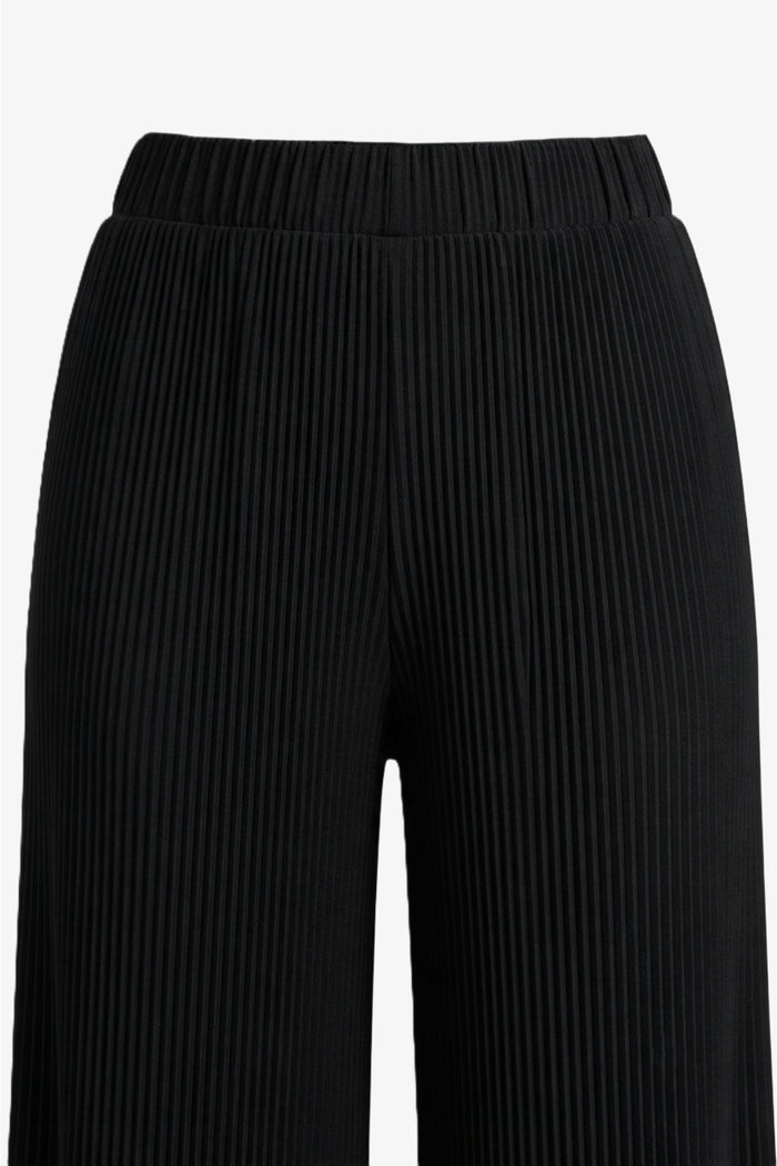 Ribbed Wide Leg Pants