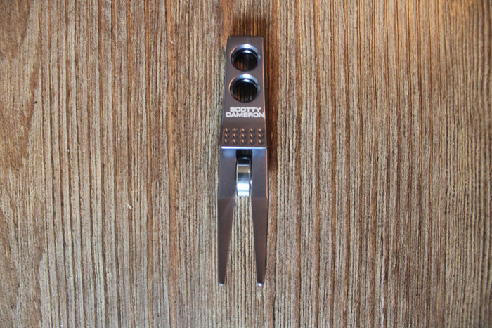 Scotty Cameron Electric Gray High Roller Pivot Tool