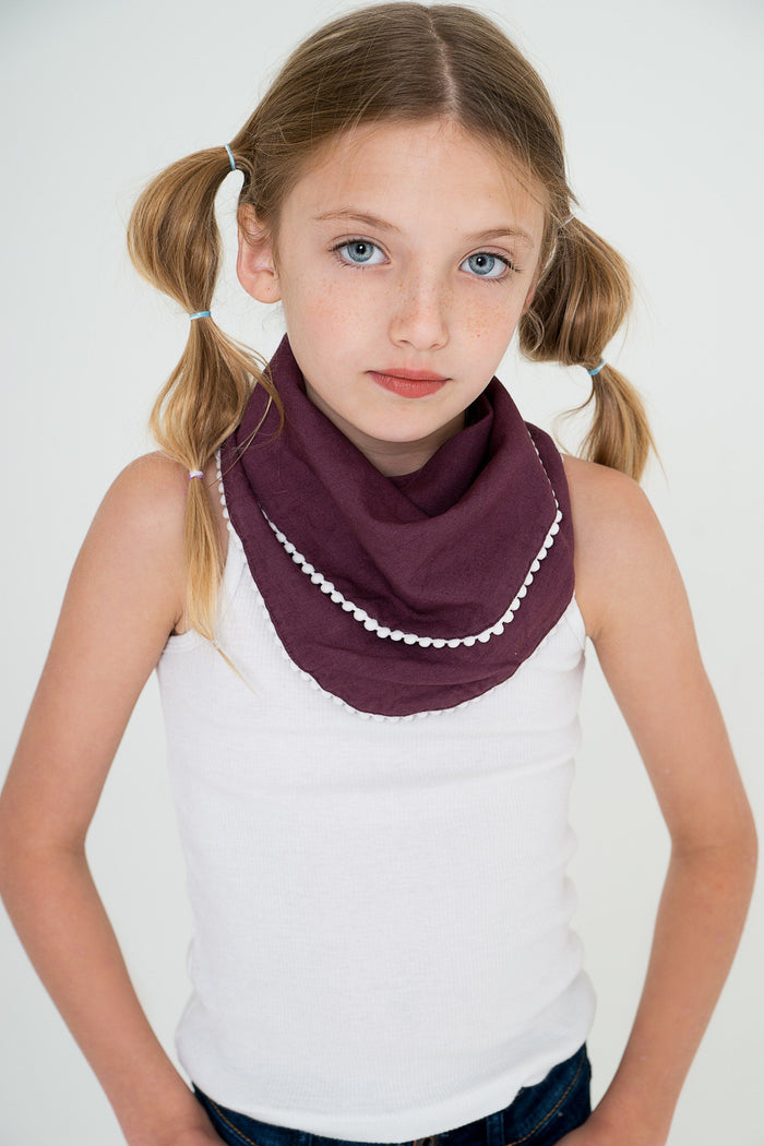 Set of 3 Pom-Pom Lace Scarf/Bib Scarf/Bib Yo Baby Wholesale