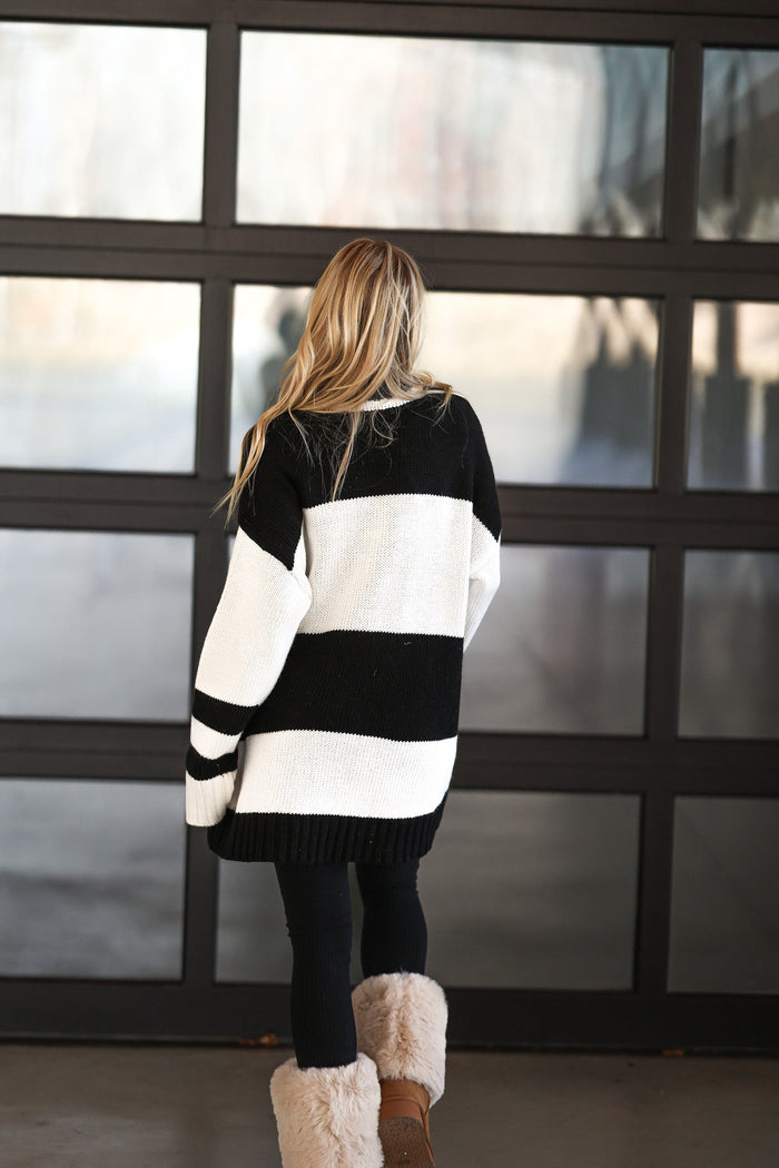 Ski In Knit Sweater - Black