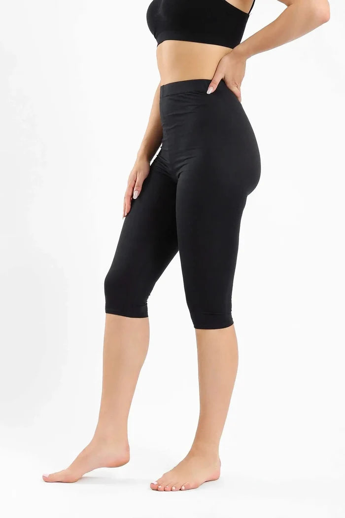 Slim-Fit Capri Leggings