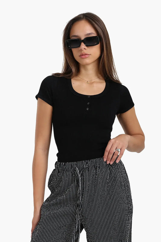 Snap Front Button Top