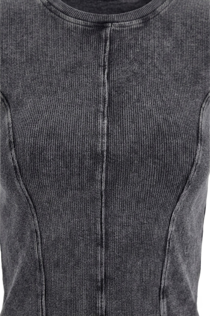 Stitched Panel Cropped Top